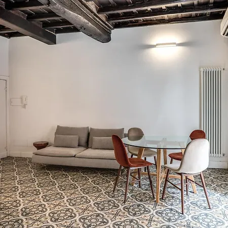 Trastevere Quite Small Loft * Řím