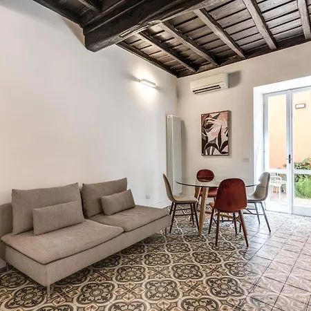 Trastevere Quite Small Loft *